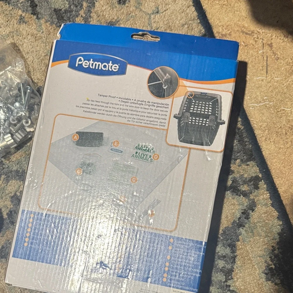 Petmate durable pet