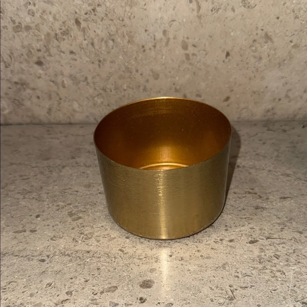 Threshold gold desk
