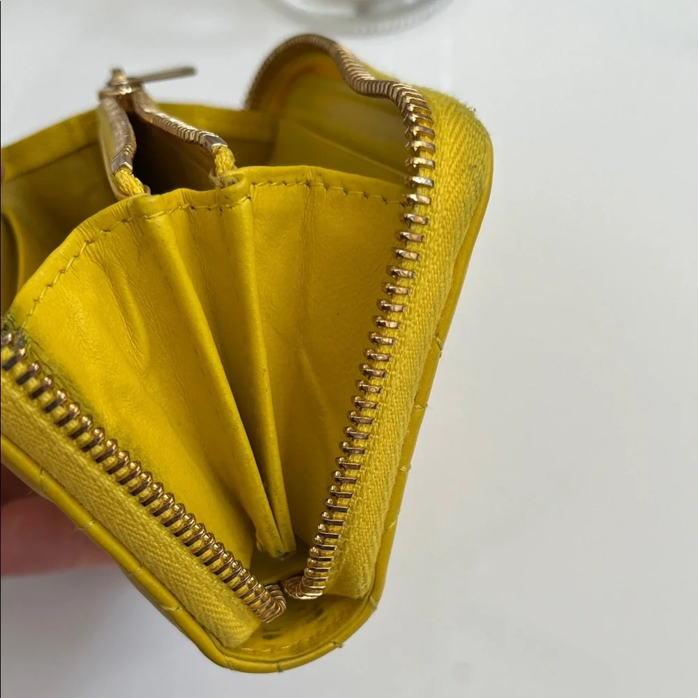 Dior authentic key