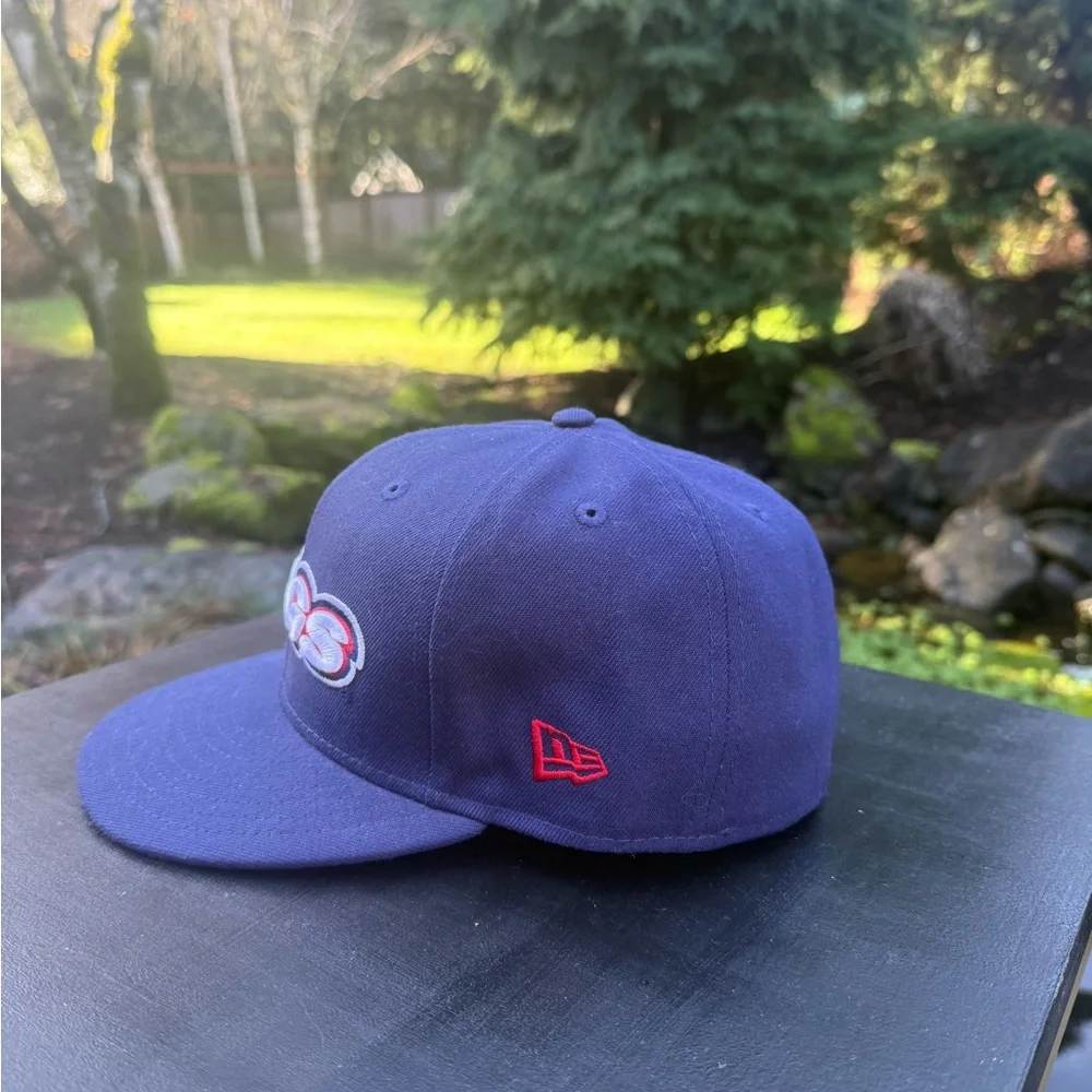 New Era nearly new