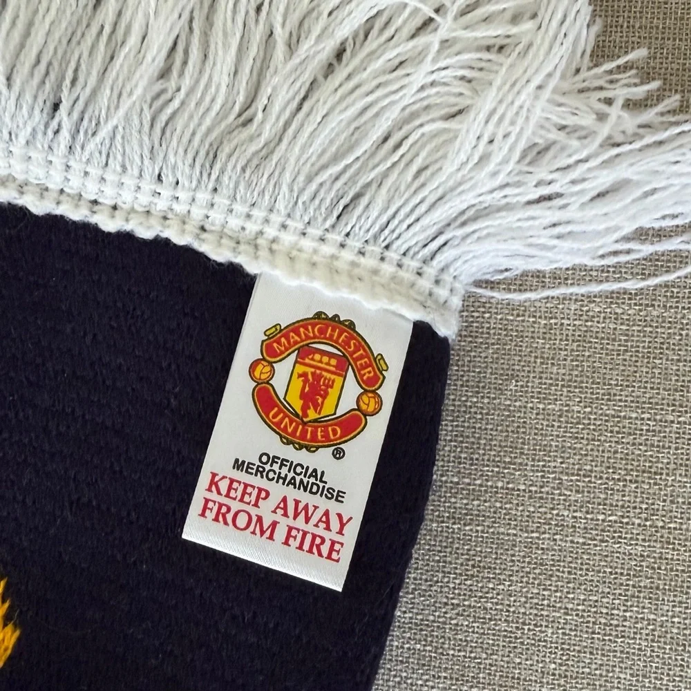 Manchester United official licensed