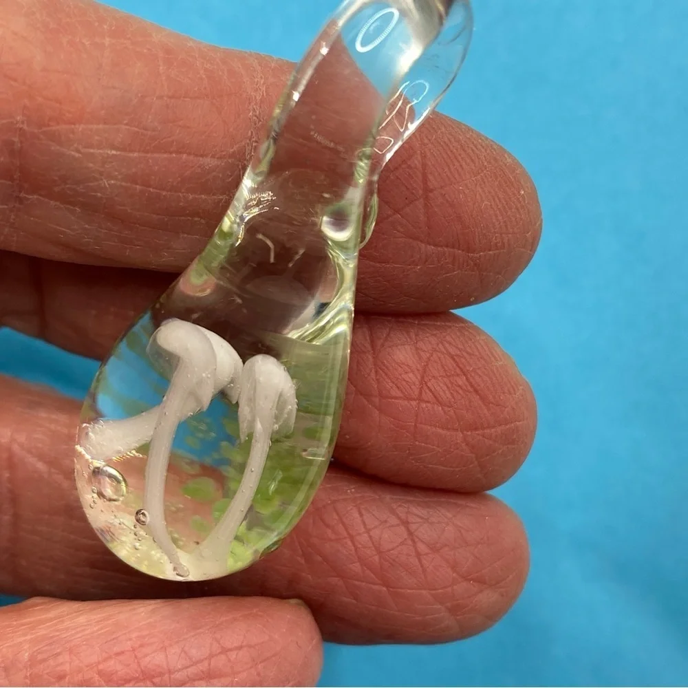 N/A art glass