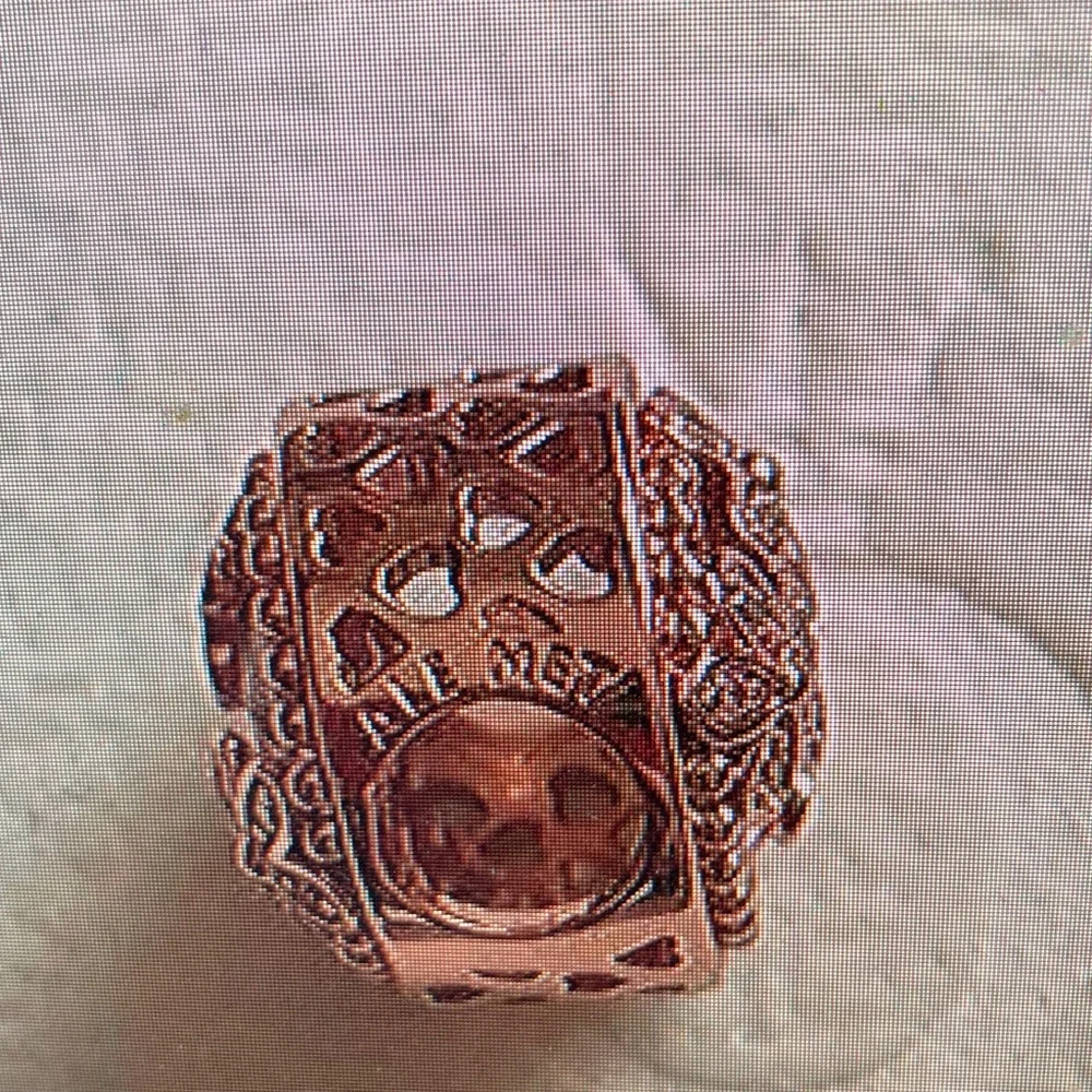 Pandora design pink