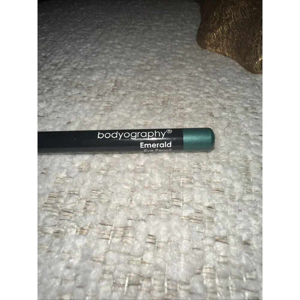 Bodyography eye pencil