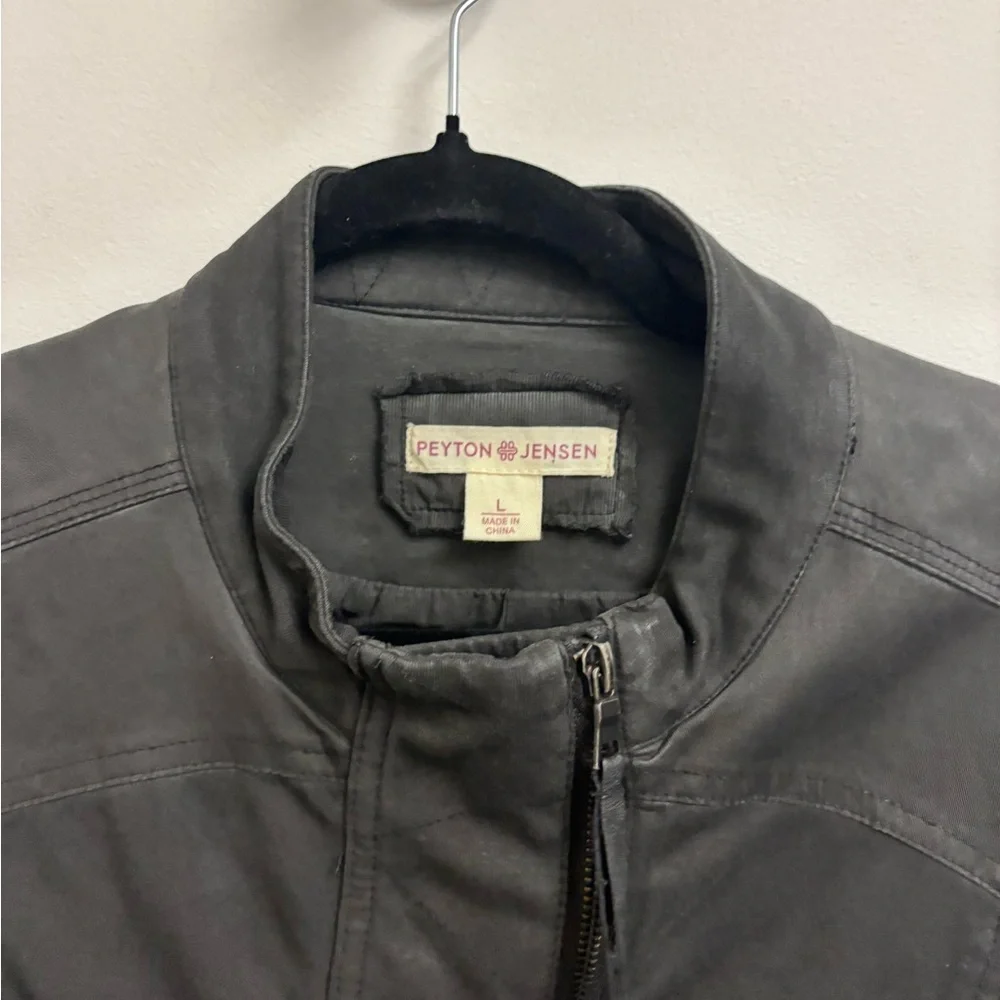 PEYTON VALLEY elegant black