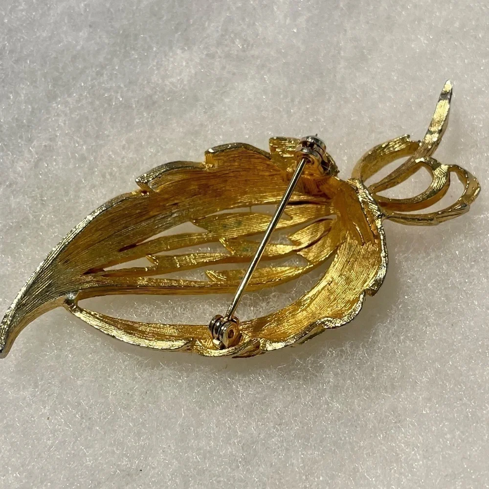 N/A vintage gold