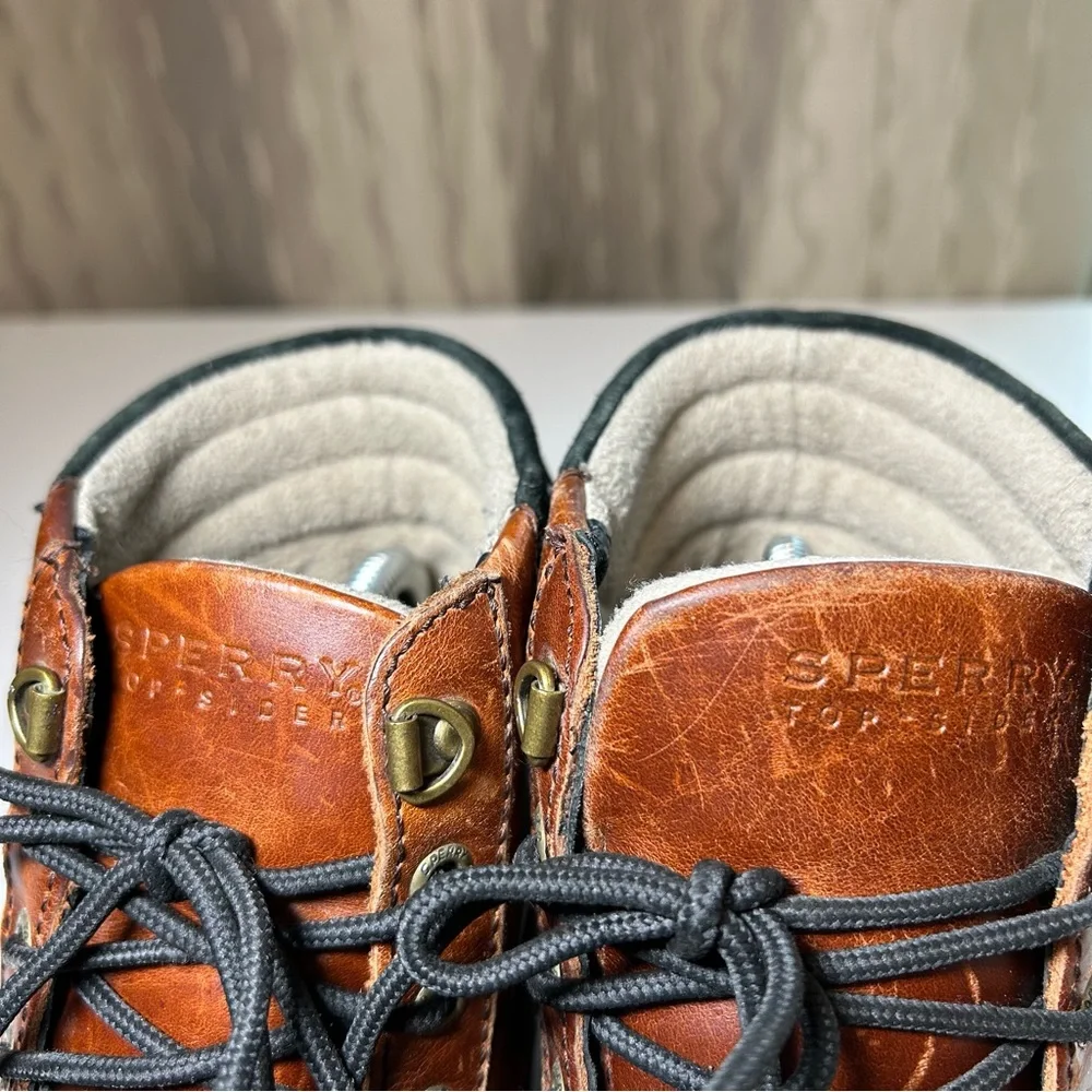Sperry 🔶 top