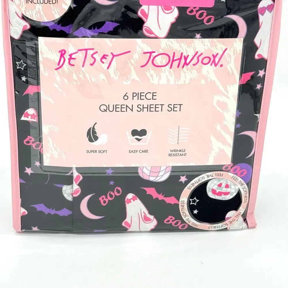 Betsey Johnson new betsey
