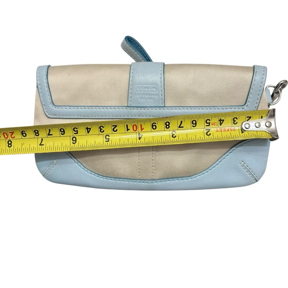 Coach vintage y2k canvas and blue leather wristlet clutch bag soho buckle