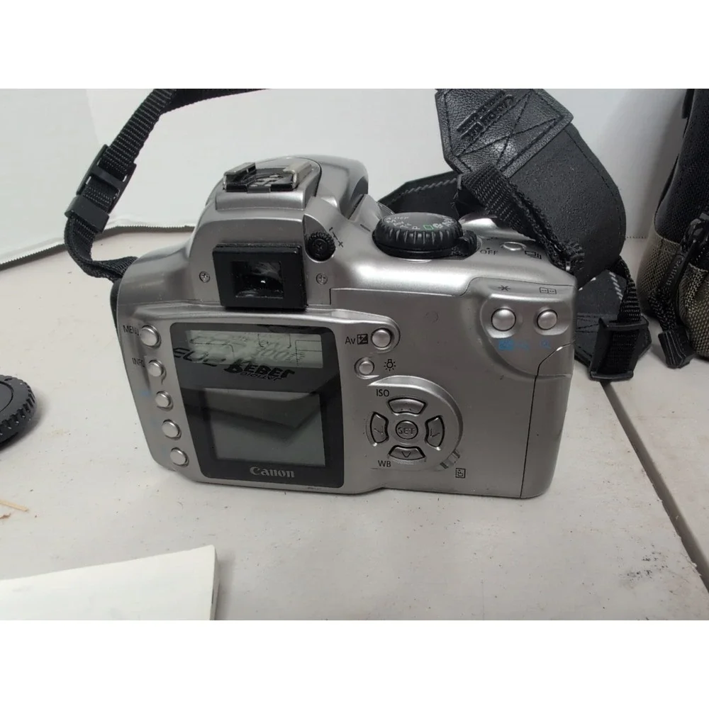 Canon EOS DS6041 6.3MP Digital SLR Camera With Camera Bag And Accessories