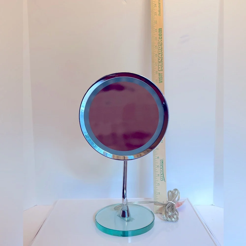 HoMedics makeup mirror used