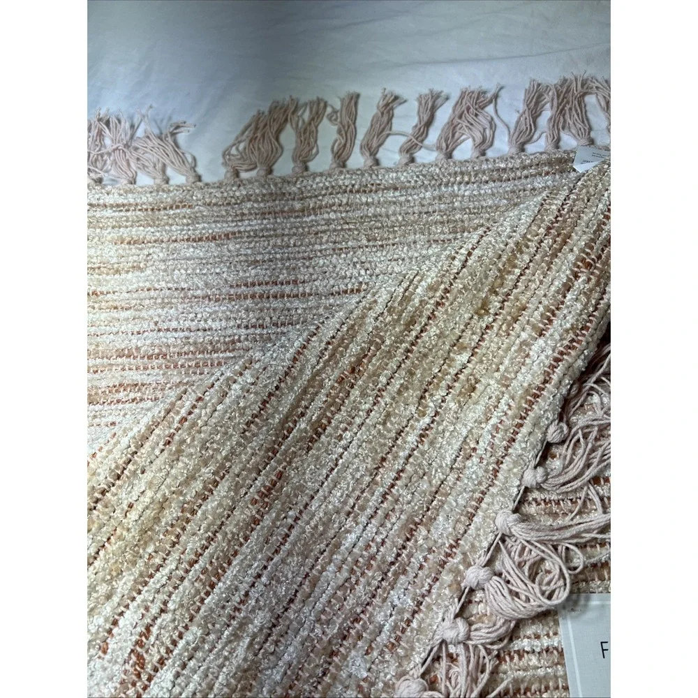 Fieldcrest handmade accent