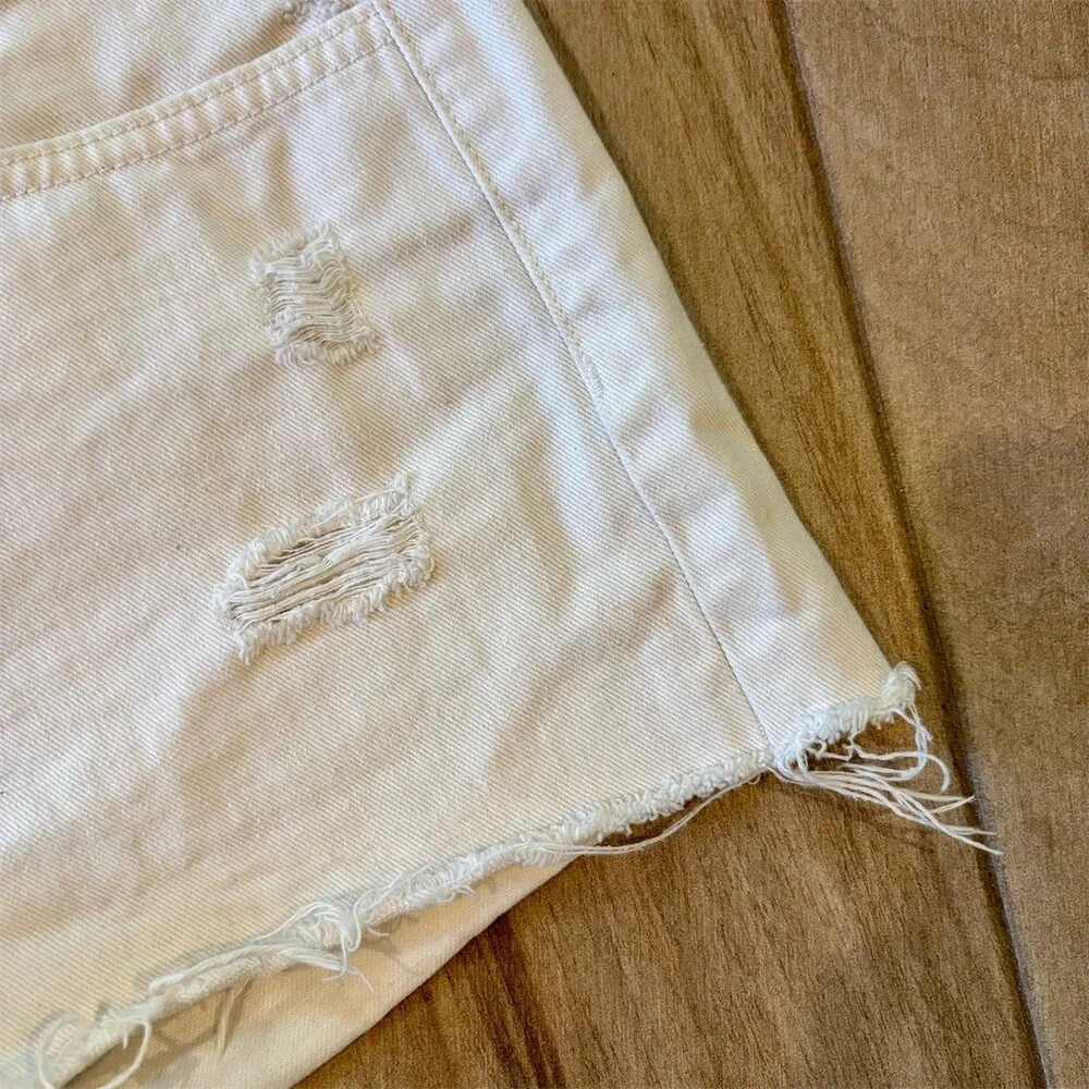 J. Brand Shorts Womens Size 28 White Cut-Off Distressed Raw Hem Casual