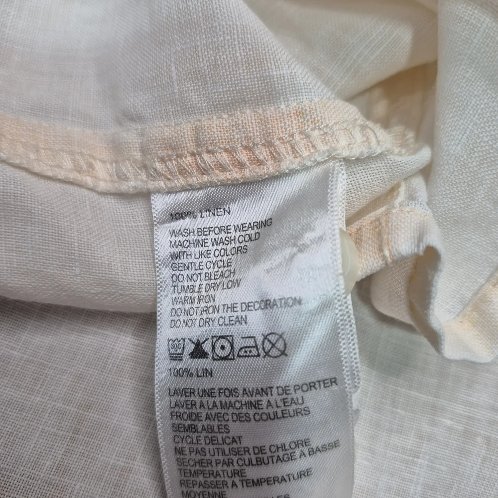 Tommy Bahama light tan