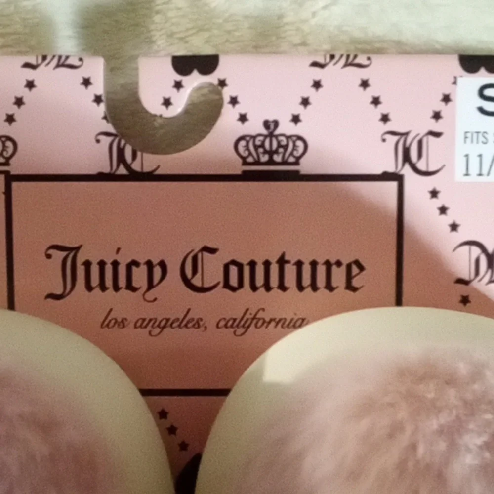 Juicy Couture soft slippers
