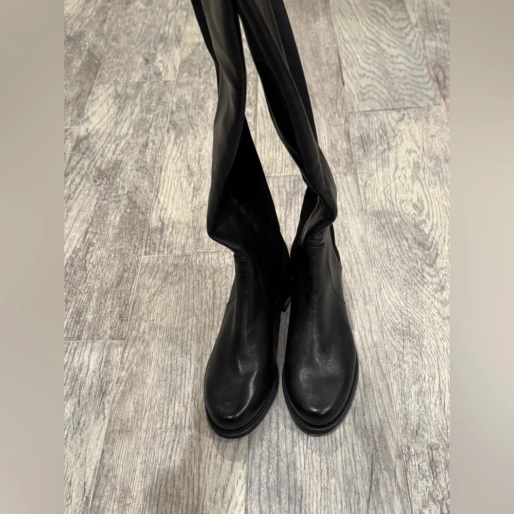 Stuart Weitzman reserve boot