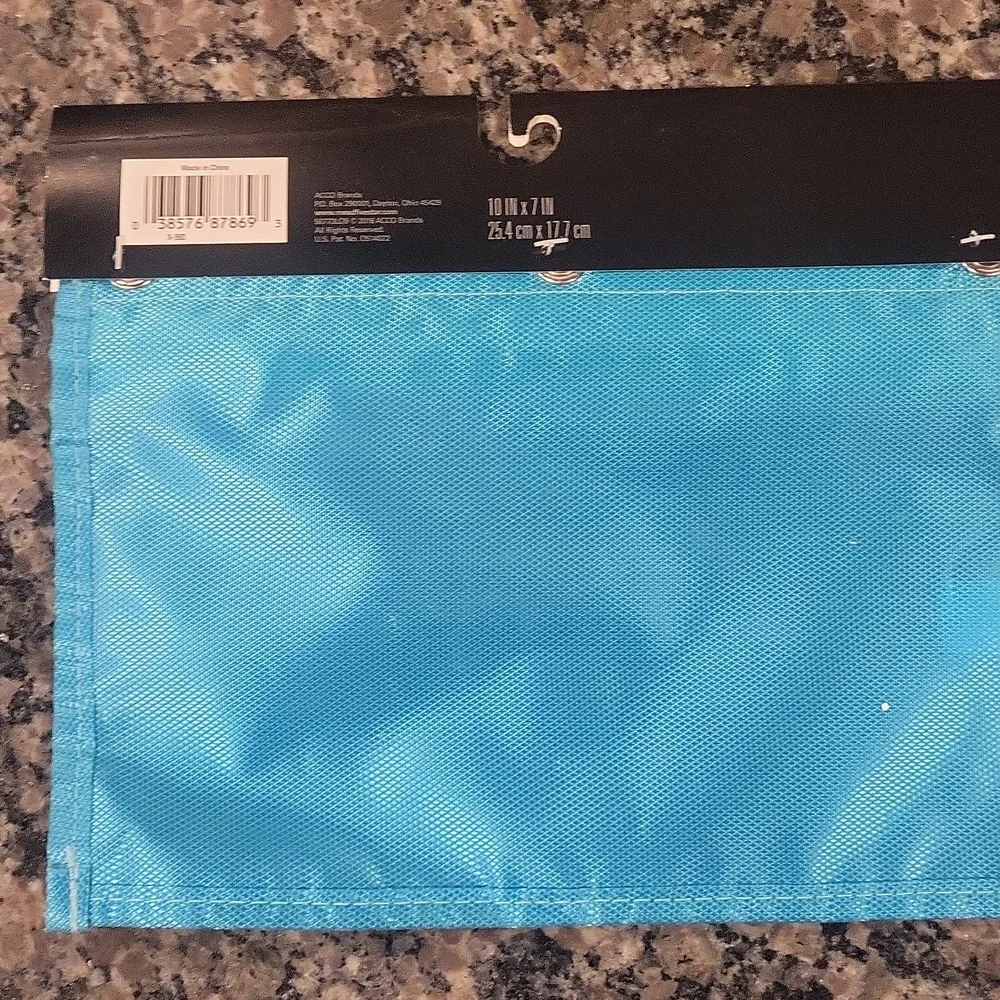 Five Star aqua pouch
