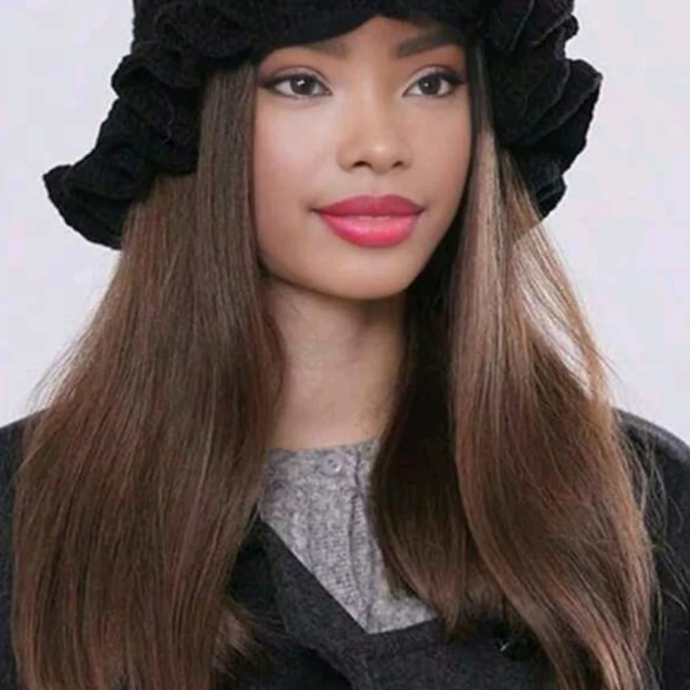 Red and Black Crochet Hat Set For Sale