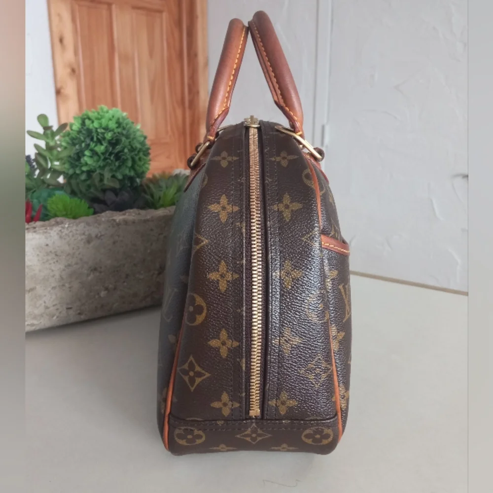 Louis Vuitton louis vuitton