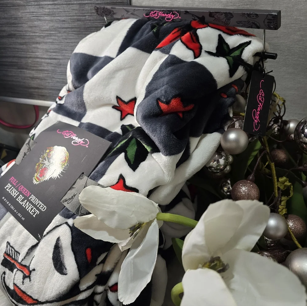 Ed Hardy ed hardy