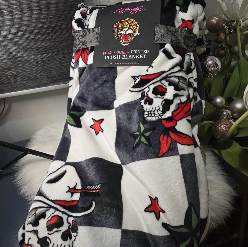 Ed Hardy ed hardy