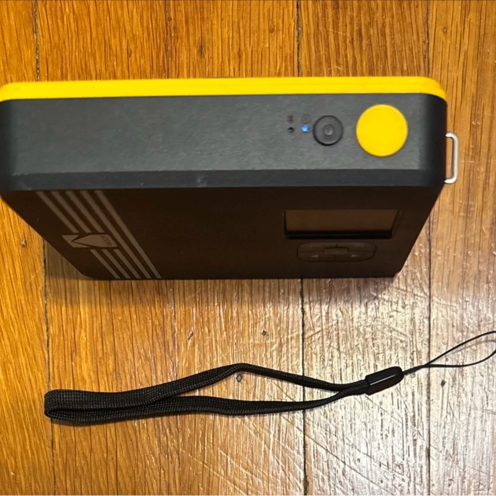 Kodak Mini Shot 3 Camera and Printer - Yellow and Black
