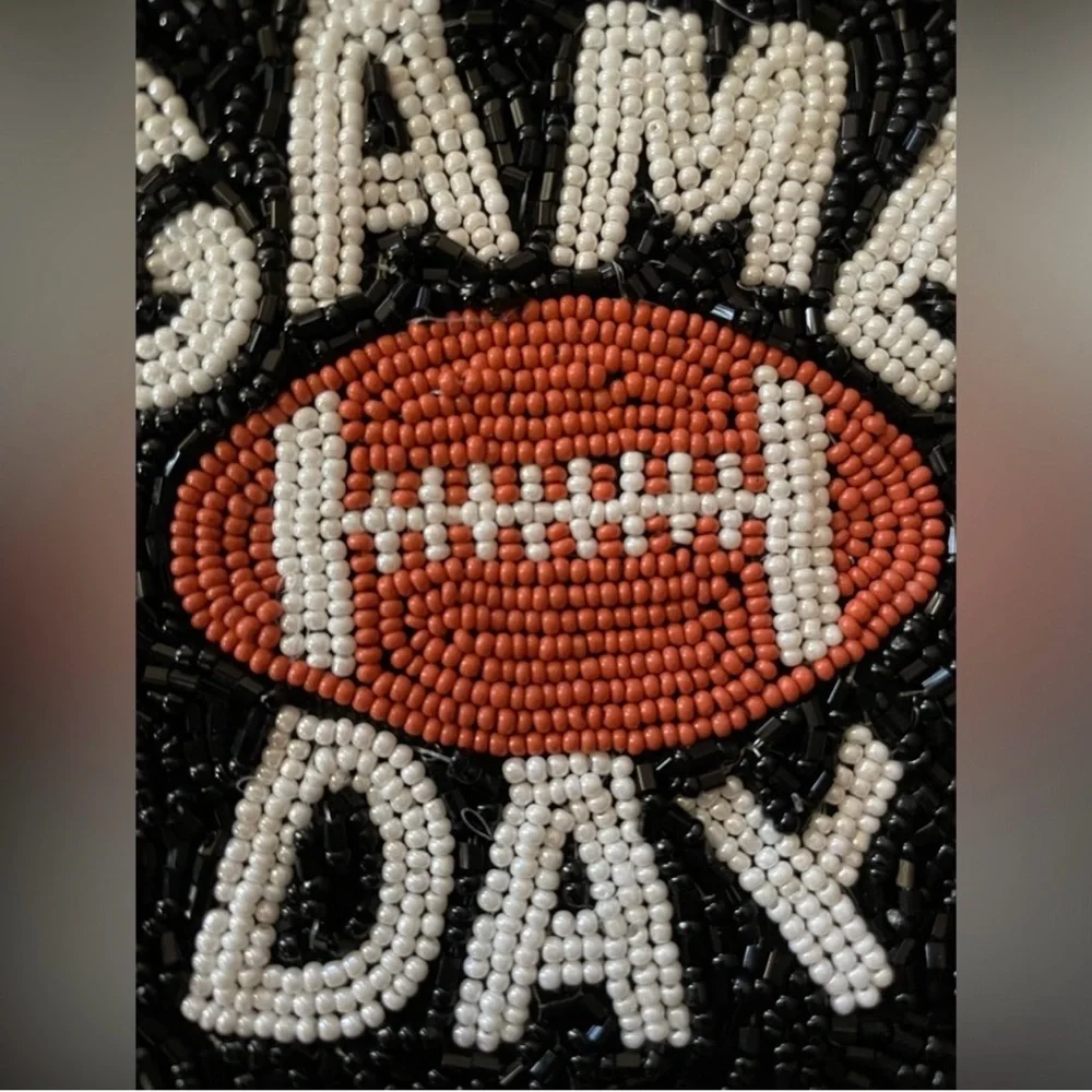 N/A stylish beaded
