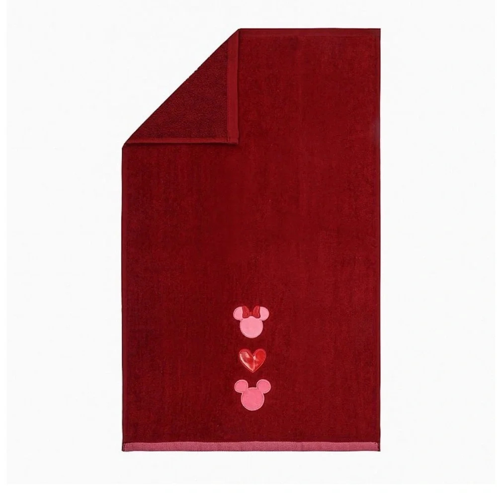 Disney red towel