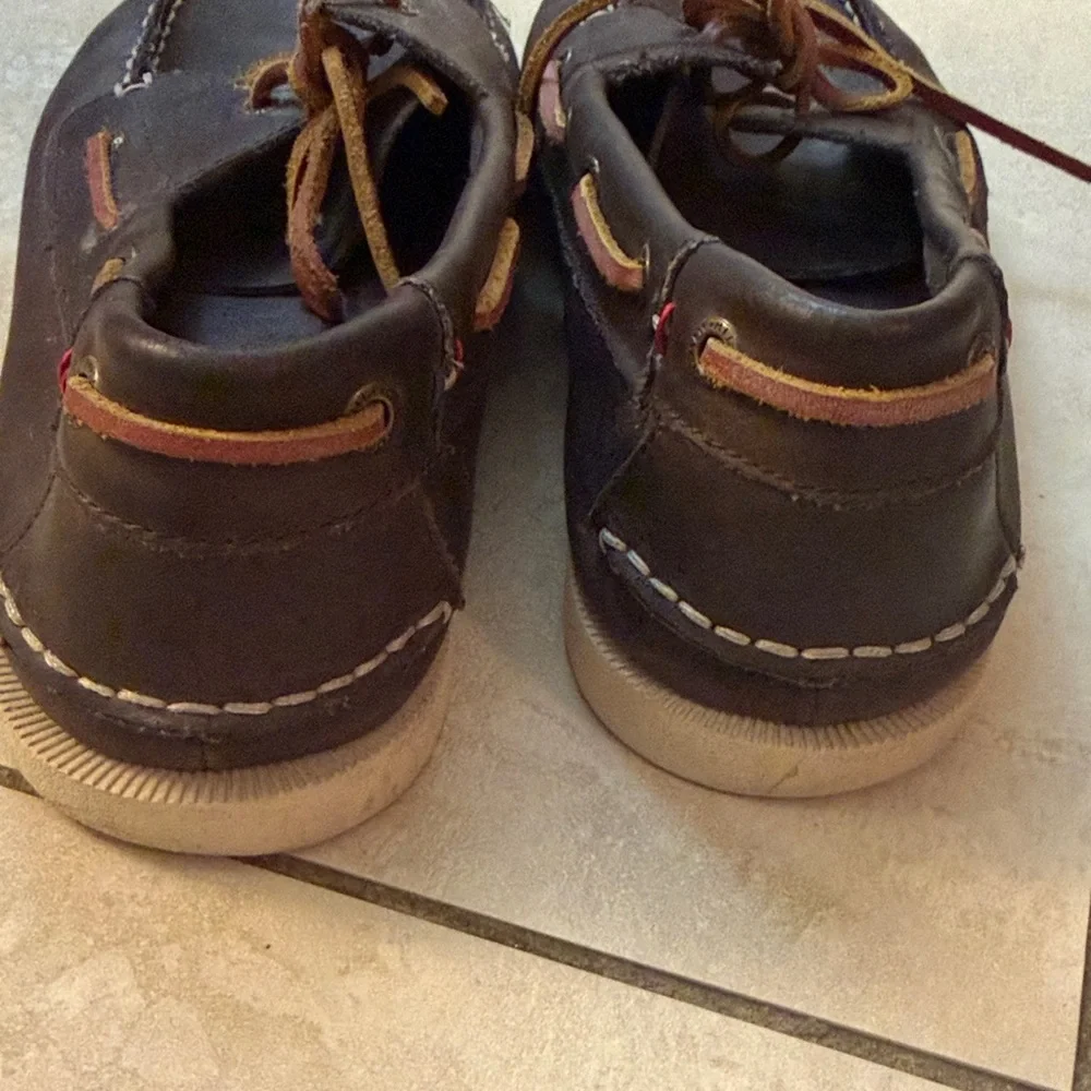 Tommy Hilfiger classic dark