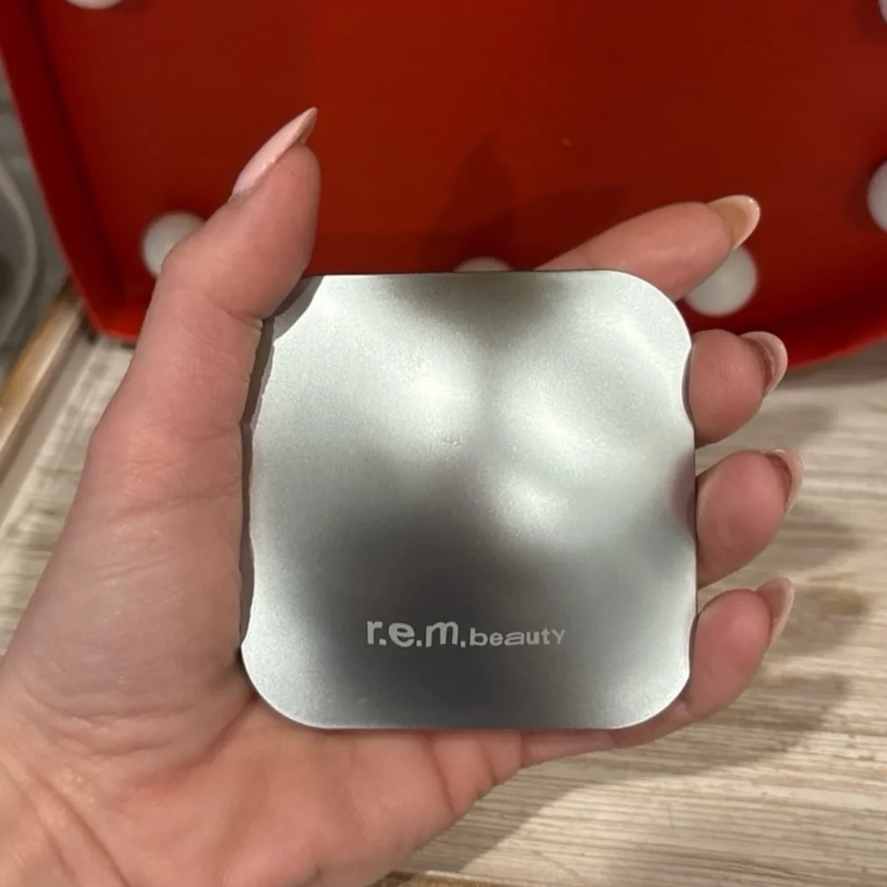 R.E.M. Beauty achieve flawless
