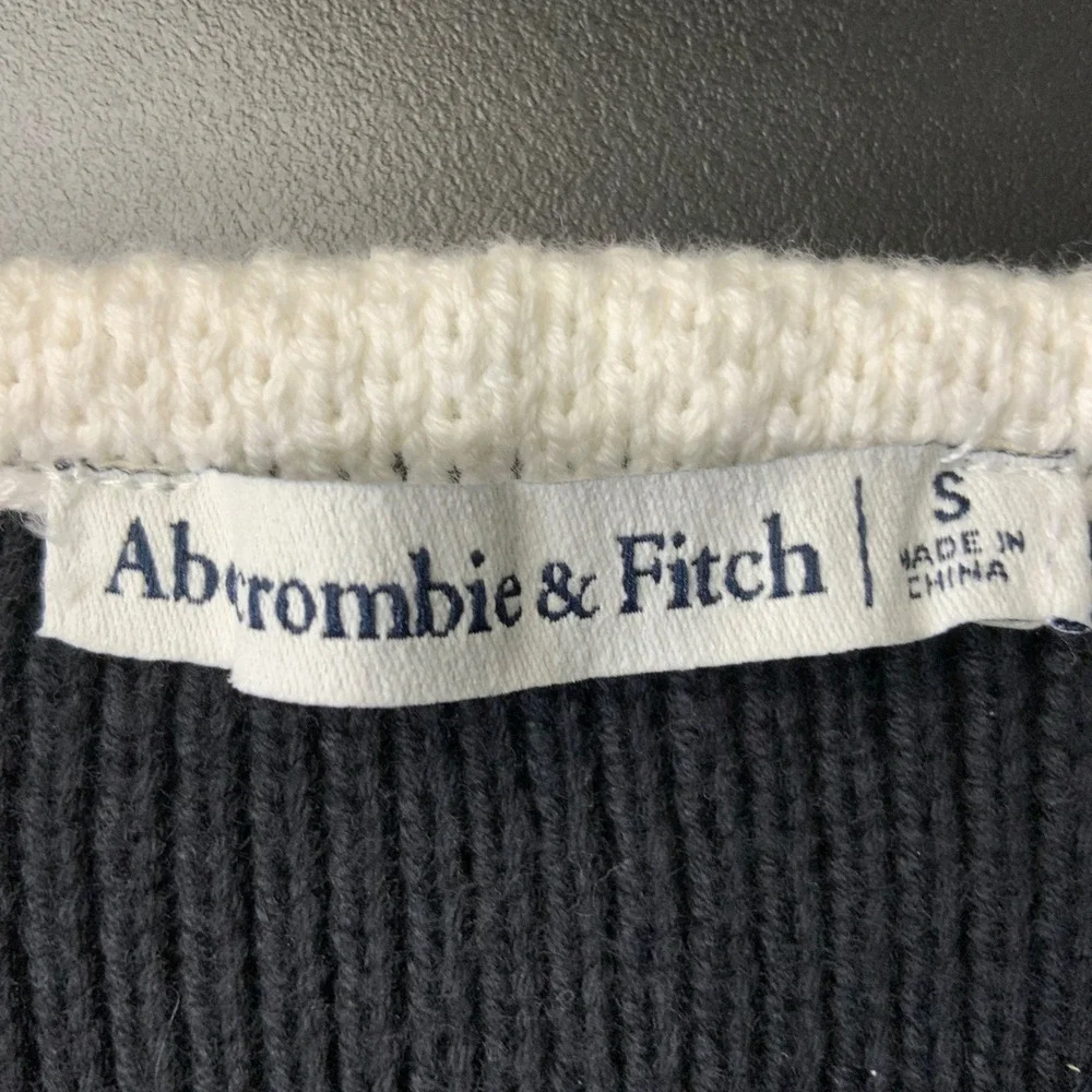 Abercrombie Fitch V-Neck Button Front Sleeveless Knit Vest Top Navy White S