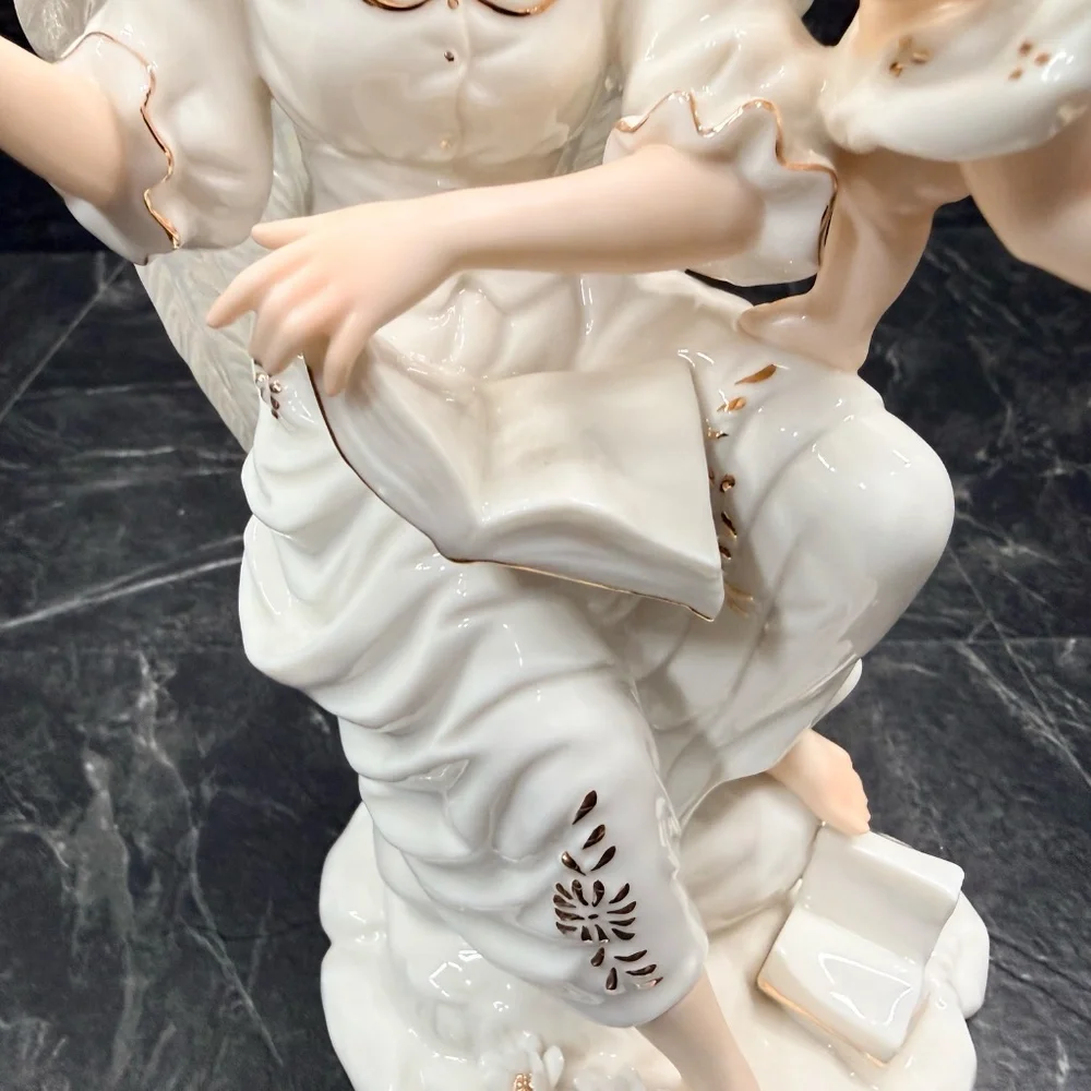 N/A angel cherub