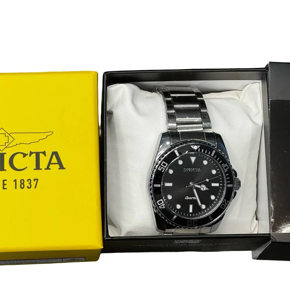 Invicta experience timeless