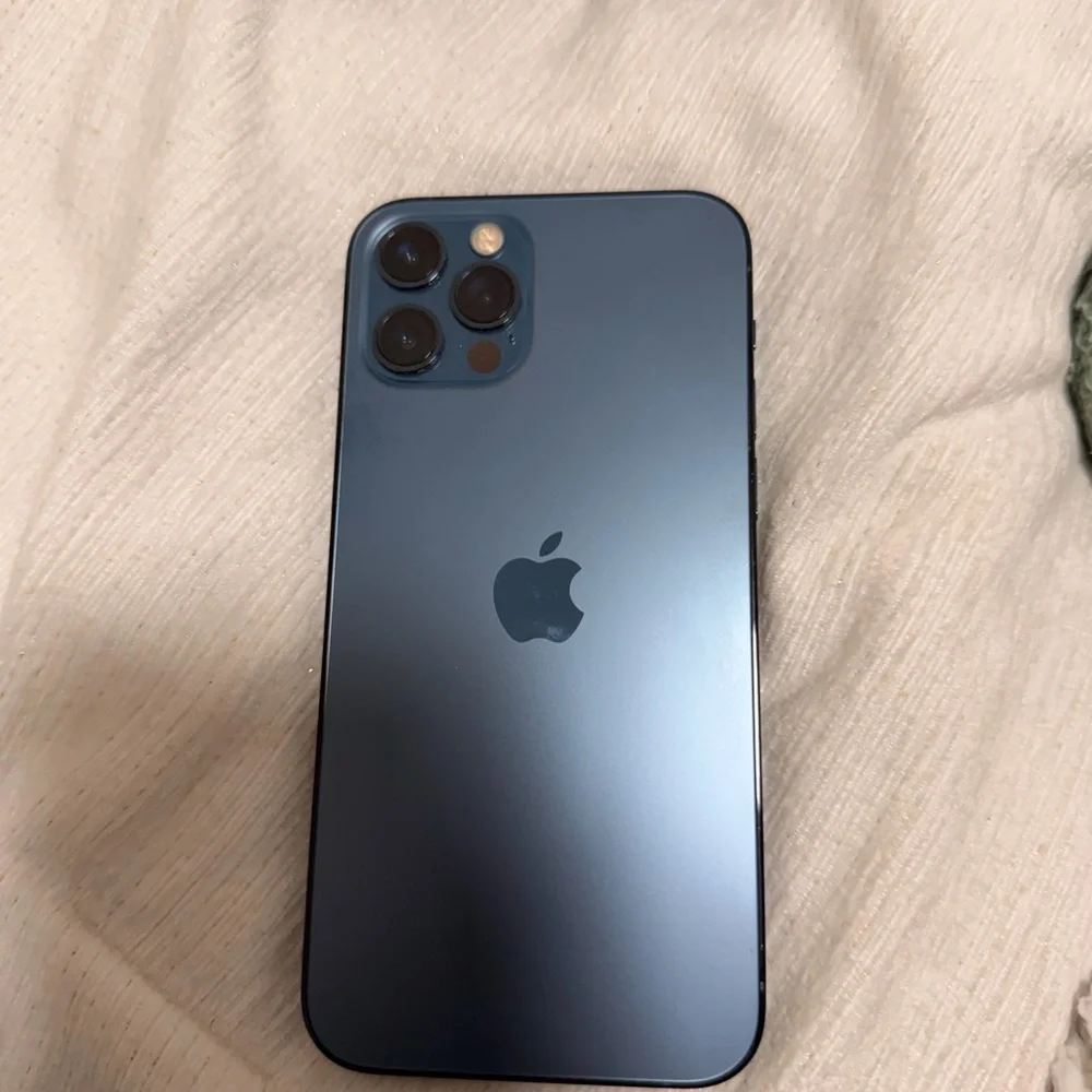 Apple iphone 12
