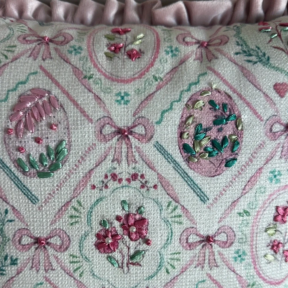 Shabby Chic elegant pillow