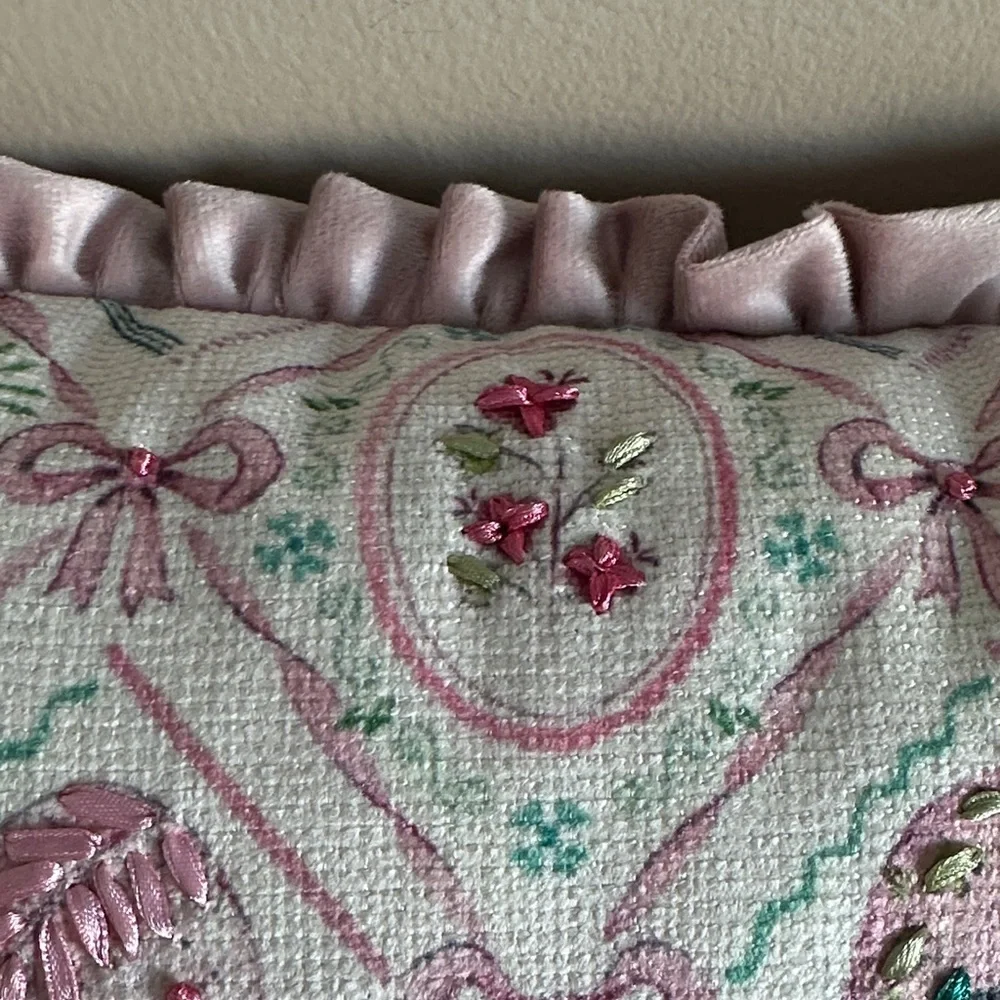 Shabby Chic elegant pillow