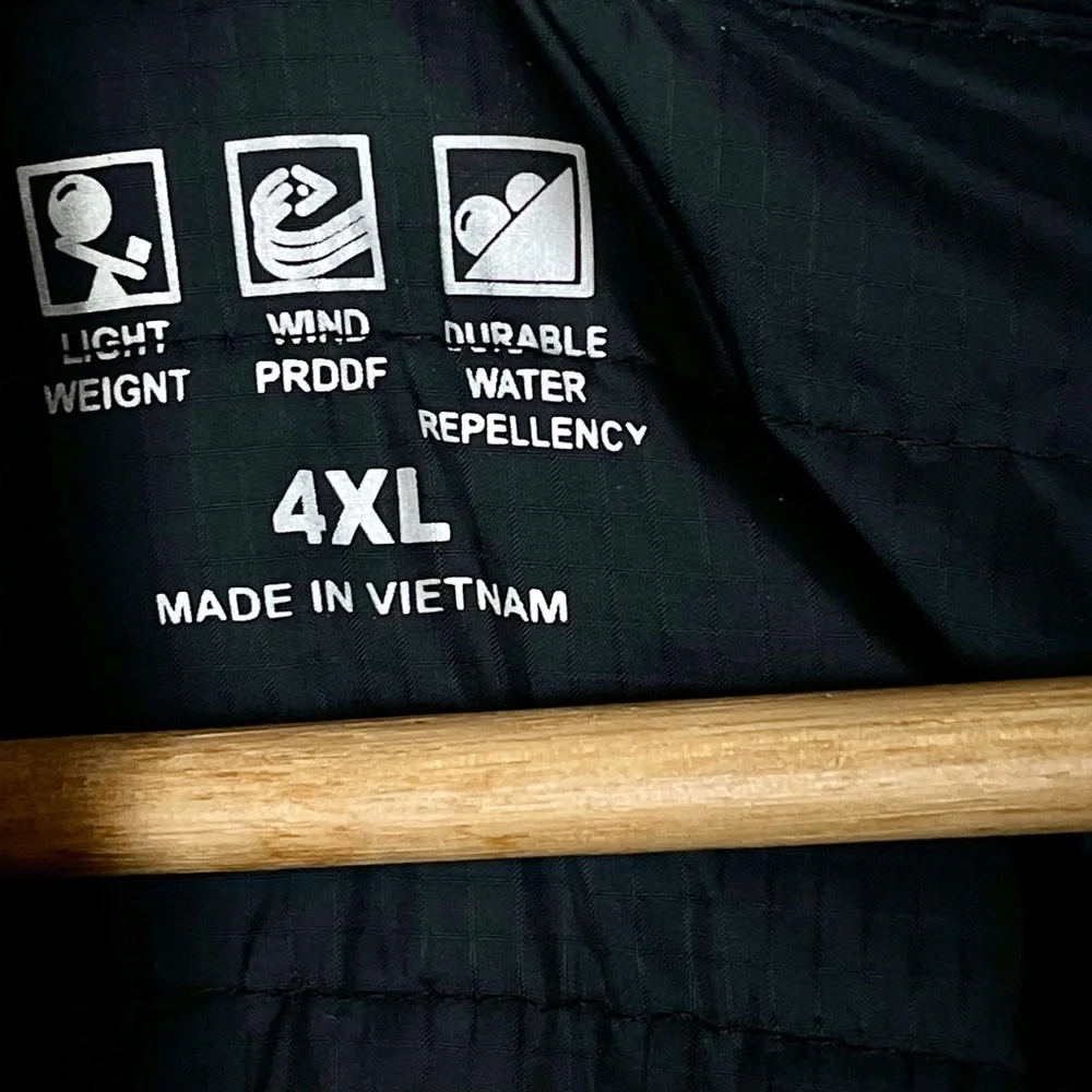 The North Face size tag