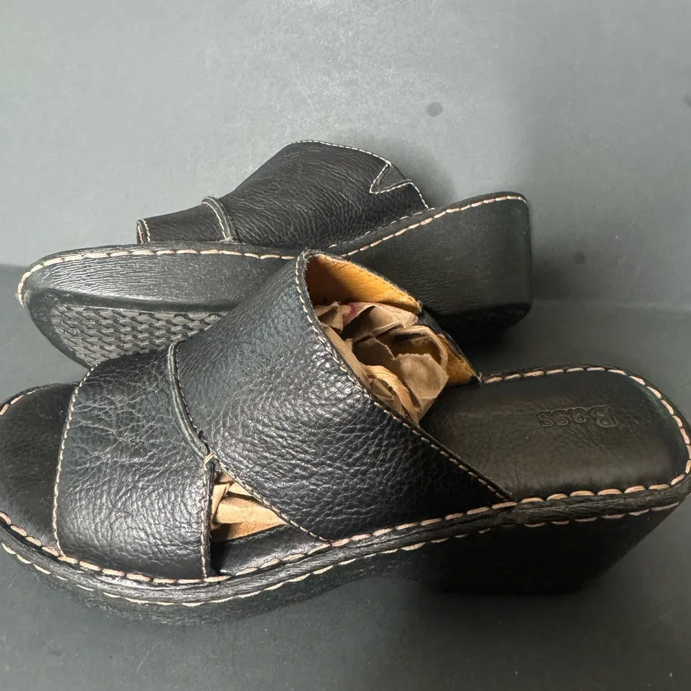 Bass shoe 10 size