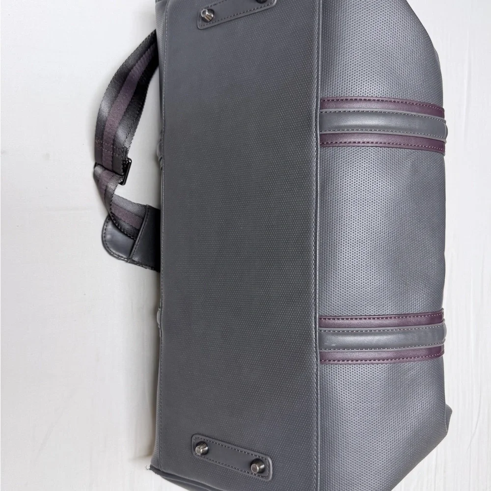 Robert Graham stylish duffel