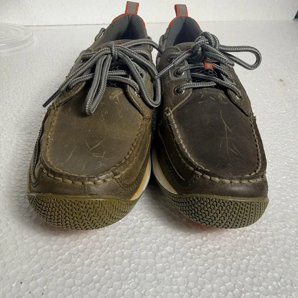 Sperry brand type