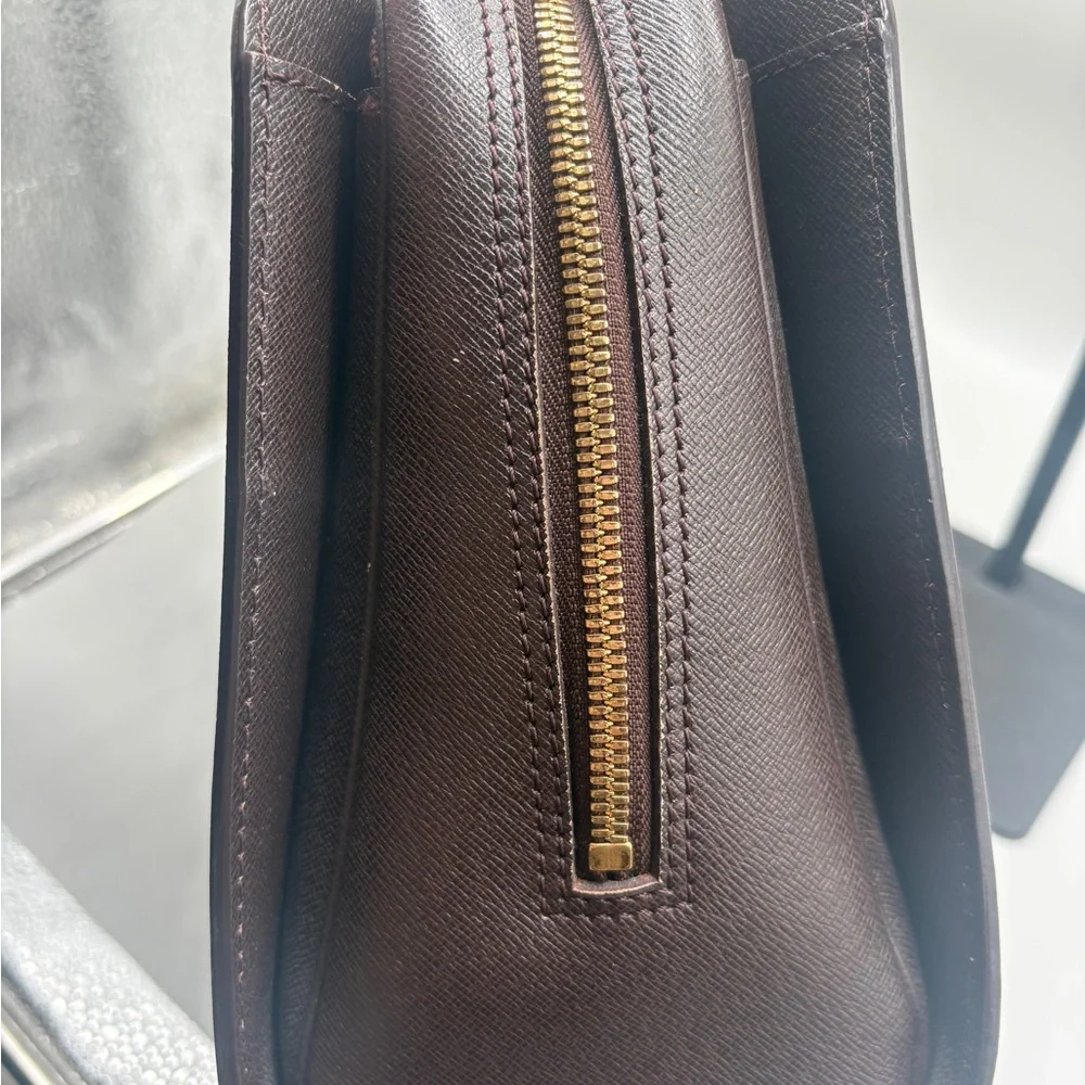 N/A cylindrical silhouette damier