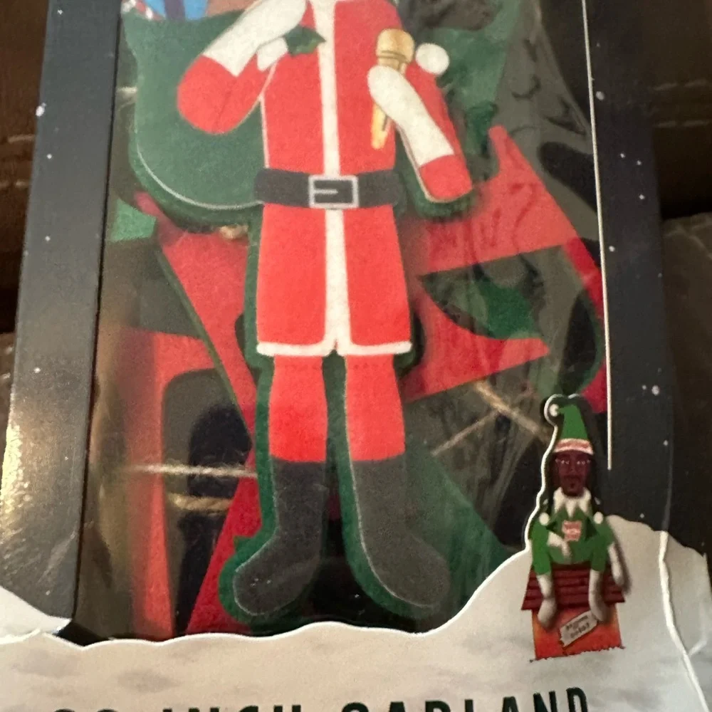 N/A festive snoop