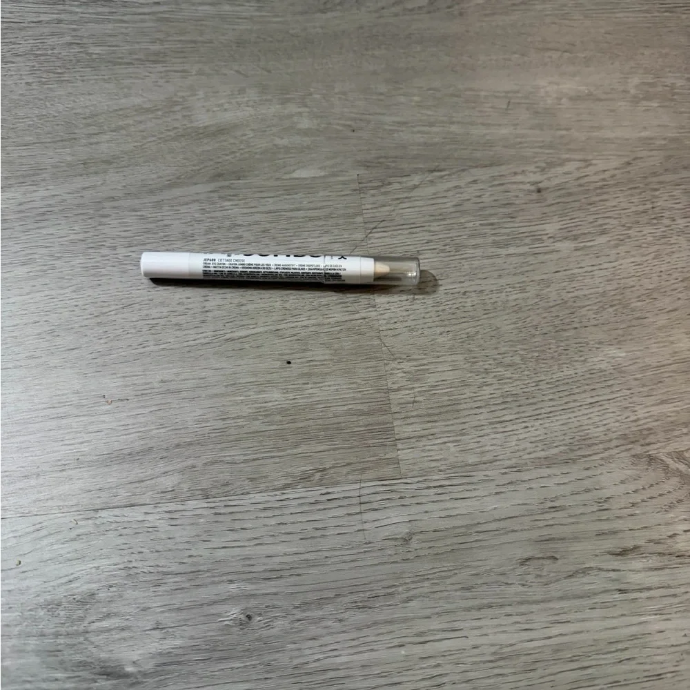 NYX smooth application
