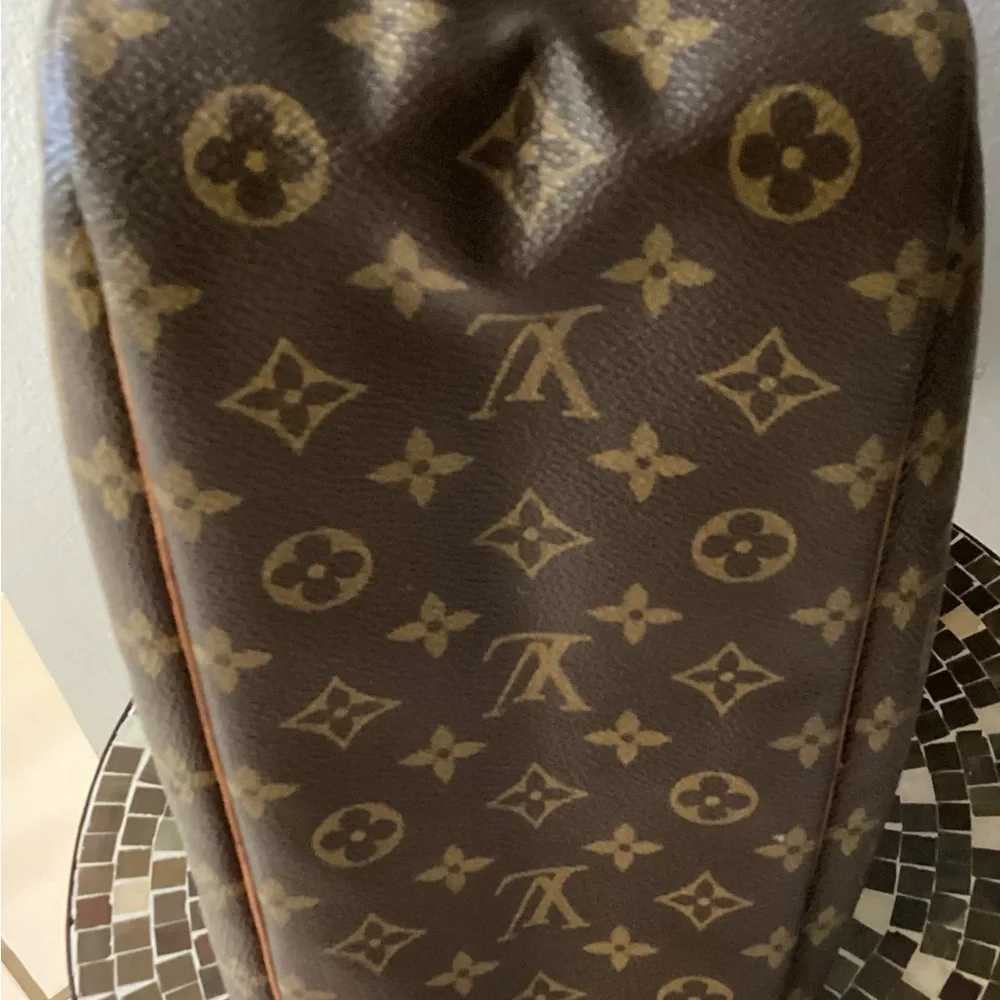 Louis Vuitton lv vintage