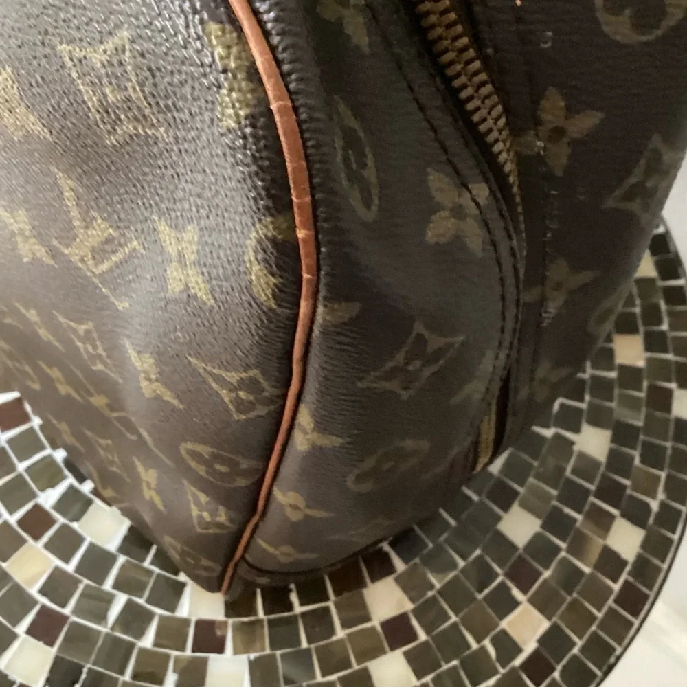 Louis Vuitton lv vintage
