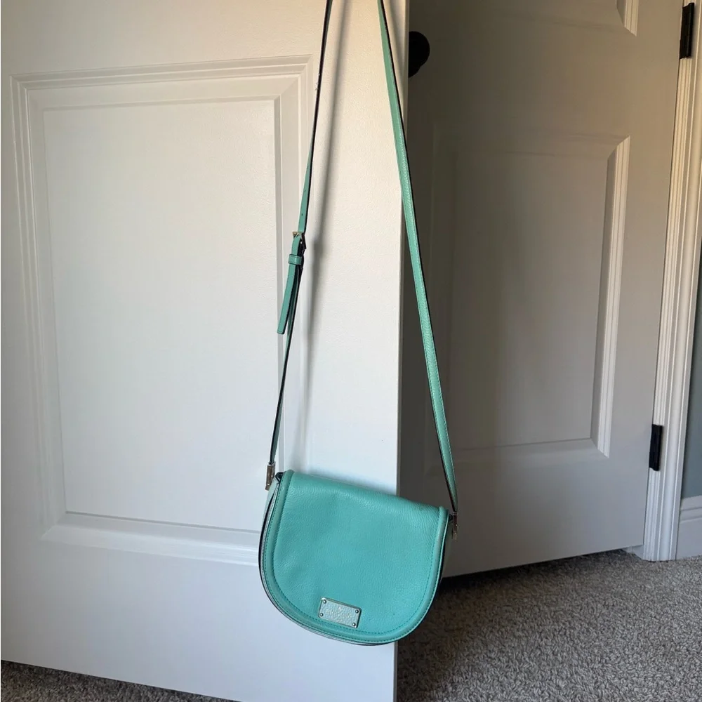 elegant aqua