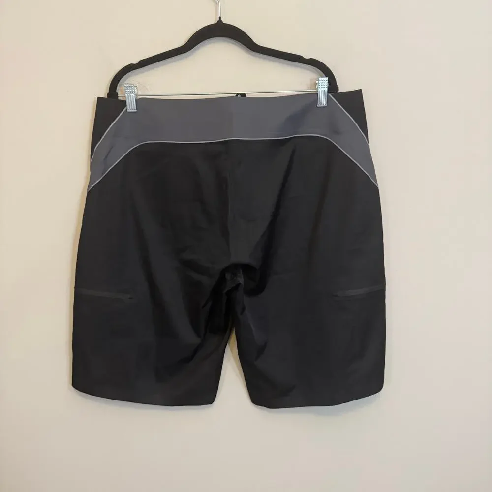 Lululemon board shorts