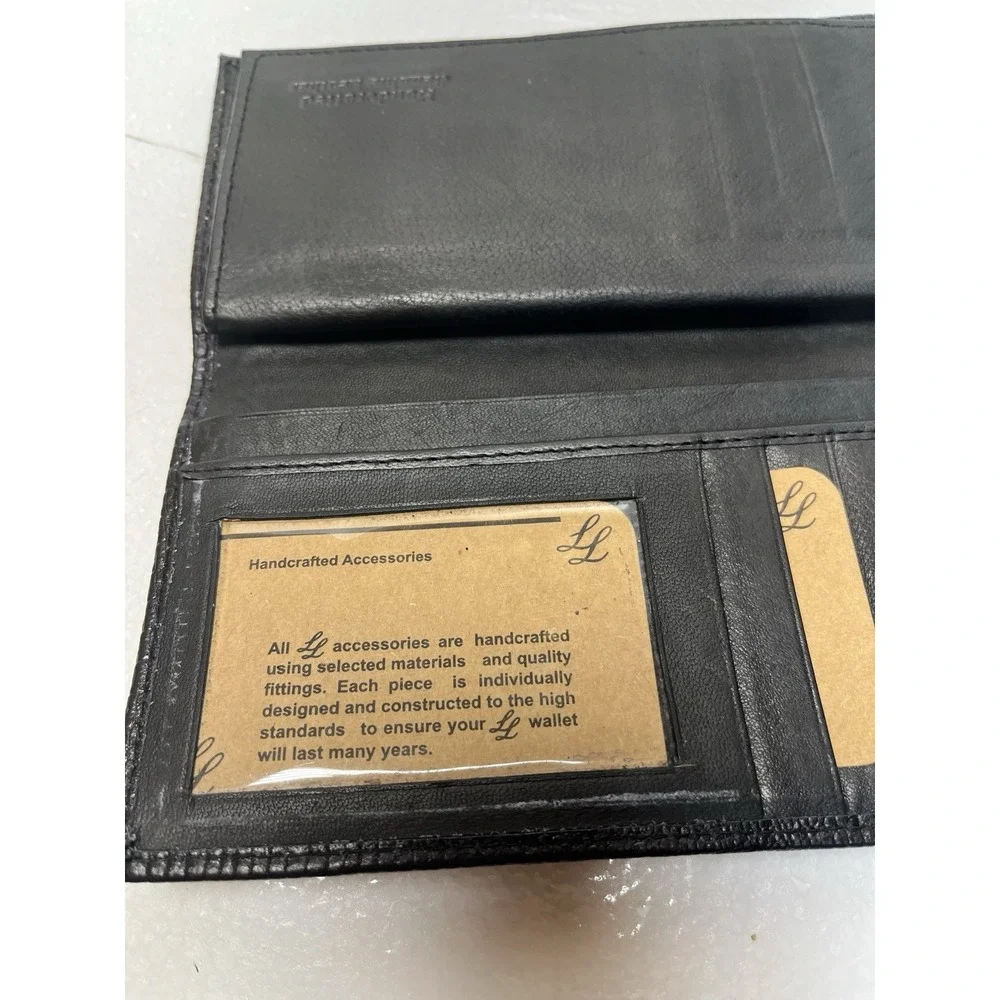 LL Handcrafted handcrafted bifold men