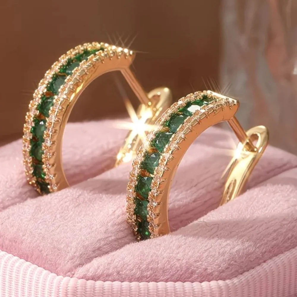 N/A elegant gold