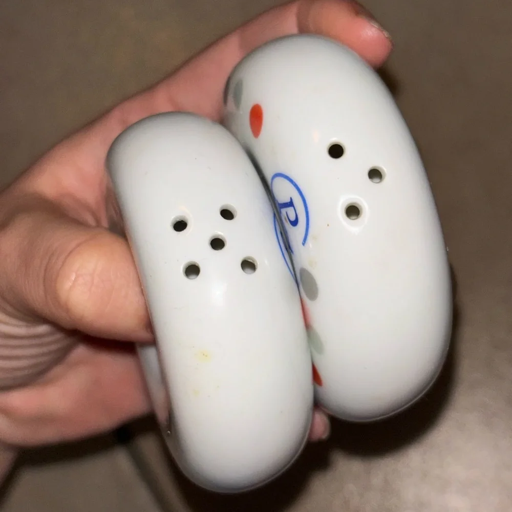 None set white